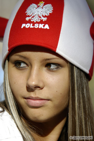 &copy; Pawel Janczykowski