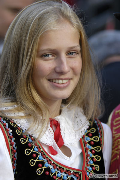 &copy; Pawel Janczykowski