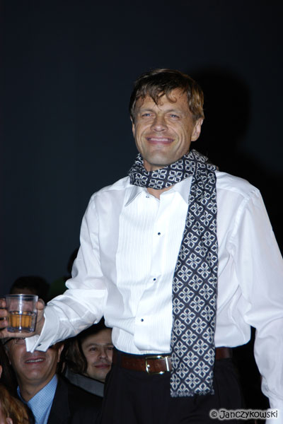 &copy; Pawel Janczykowski
